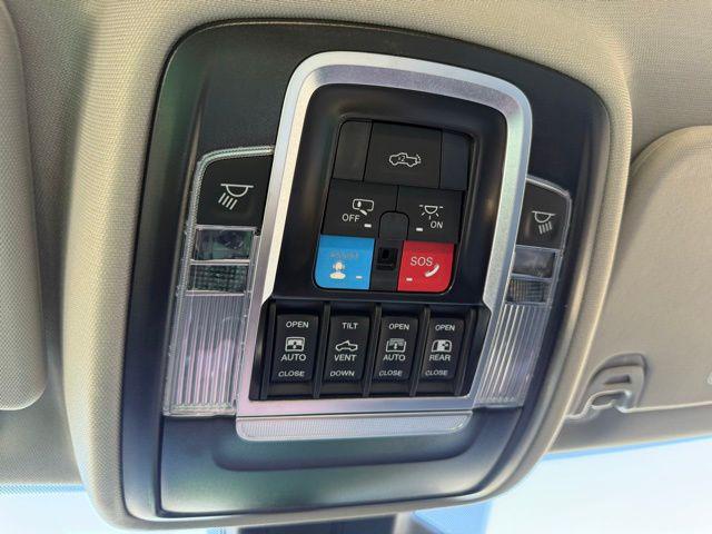 2026 Ram 1500 Laramie Crew Cab 4x4 57 Box