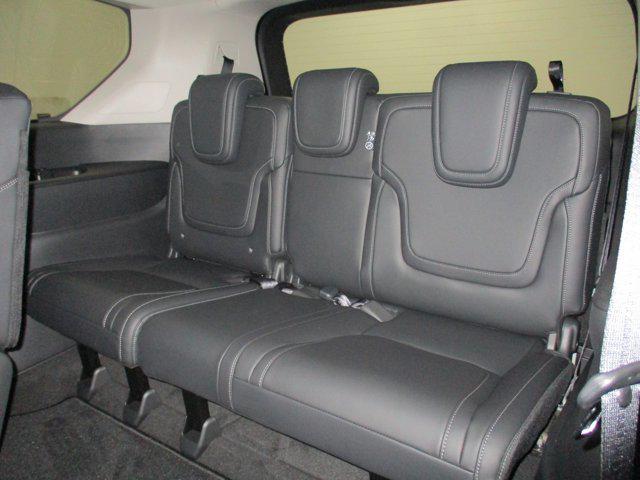 2026 Nissan Armada SV