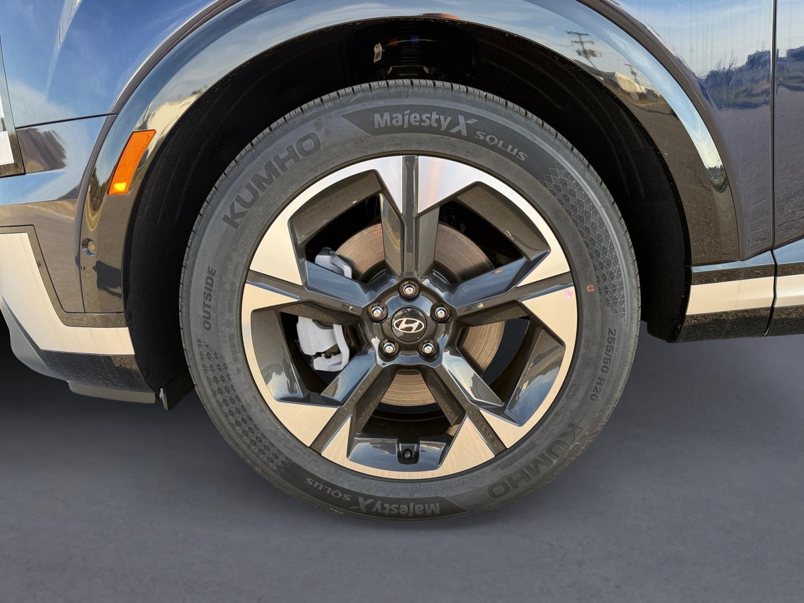 2026 Hyundai Palisade Limited - Photo 3