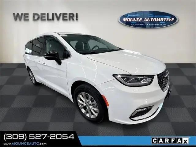 2024 Chrysler Pacifica Touring L AWD for sale in El Paso, IL