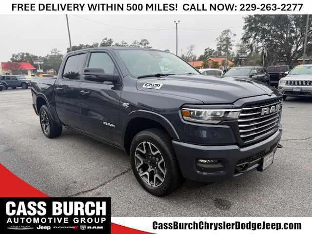 2026 Ram 1500 Laramie Crew Cab 4x4 5'7" Box