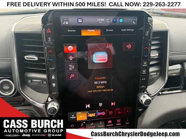 2026 Ram 1500 Laramie Crew Cab 4x4 5'7" Box