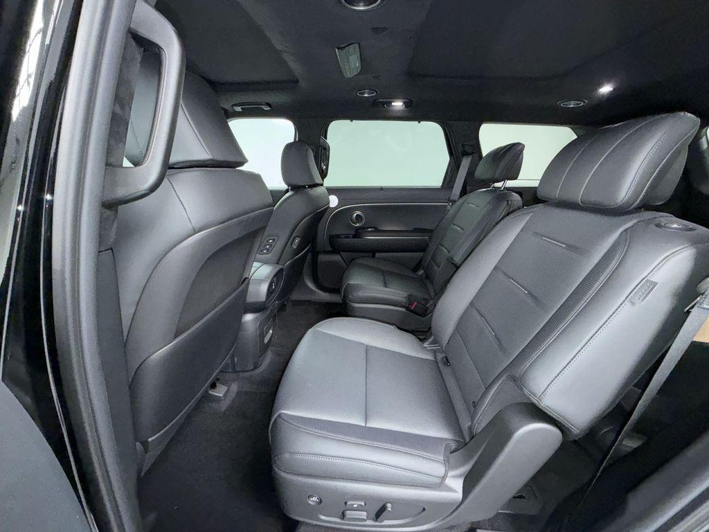 2026 Hyundai Palisade Calligraphy - Photo 4