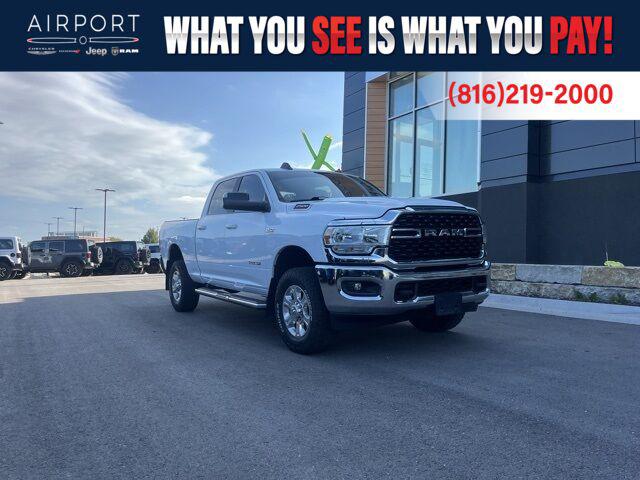 2022 RAM 2500 Big Horn Crew Cab 4x4 64 Box