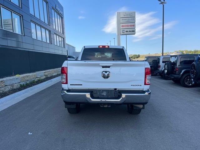 2022 RAM 2500 Big Horn Crew Cab 4x4 64 Box 2022 RAM 2500 Big Horn Crew Cab 4x4 64 Box