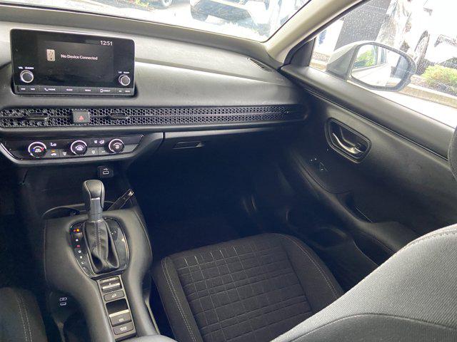 2025 Honda HR-V AWD LX