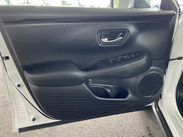 2025 Honda HR-V AWD LX