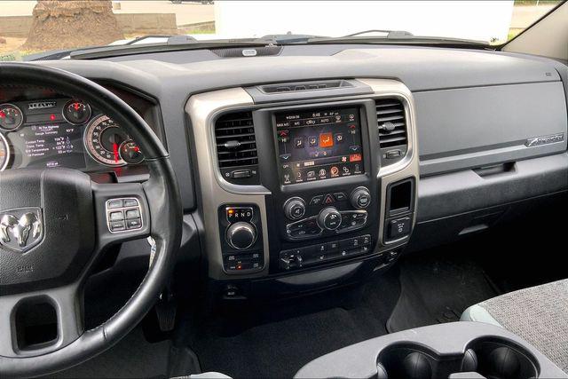 2017 Ram 1500 Big Horn Crew Cab 4x4 57 Box