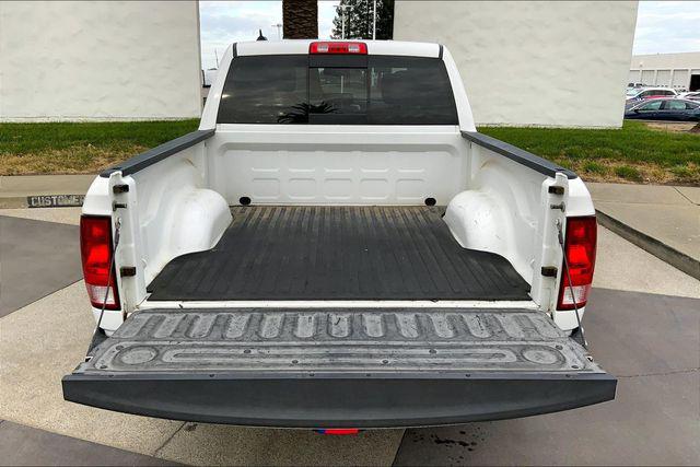 2017 Ram 1500 Big Horn Crew Cab 4x4 57 Box