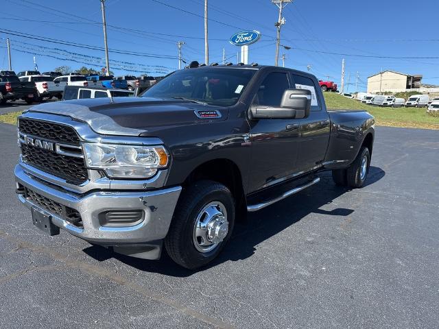 2024 Ram 3500 Tradesman Crew Cab 4x4 8' Box