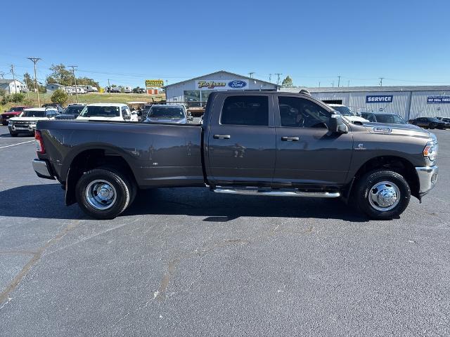 2024 Ram 3500 Tradesman Crew Cab 4x4 8' Box