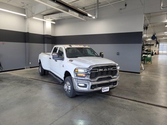 2026 RAM Ram 3500 RAM 3500 TRADESMAN CREW CAB 4X4 8 BOX 2026 RAM Ram 3500 RAM 3500 TRADESMAN CREW CAB 4X4 8 BOX