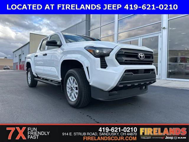 2024 Toyota Tacoma SR 2024 Toyota Tacoma SR