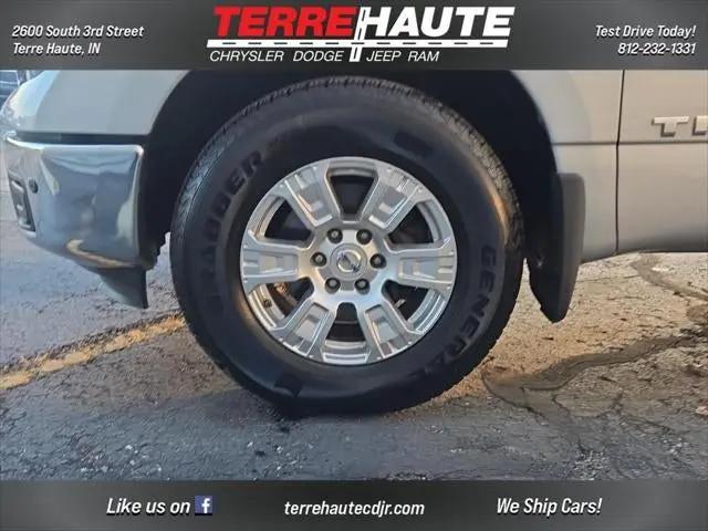 2018 Nissan Titan SV