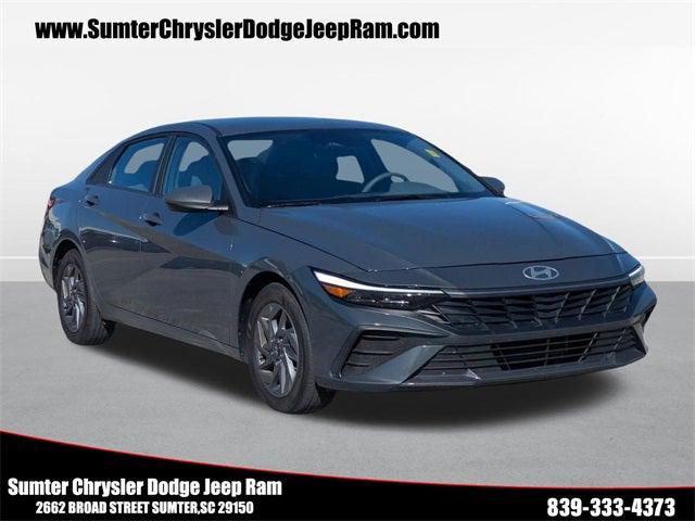 2024 Hyundai Elantra SEL 2024 Hyundai Elantra SEL