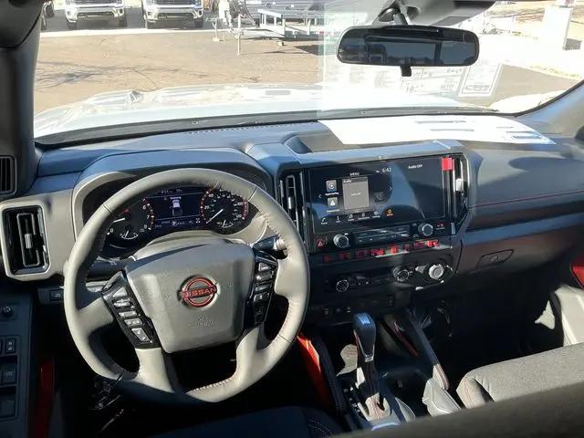2026 Nissan Frontier Crew Cab PRO-4X 4x4