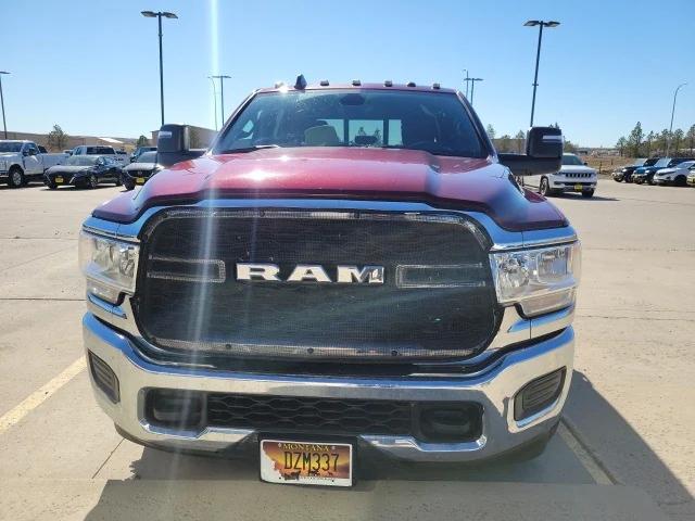 2024 RAM 3500 Tradesman Crew Cab 4x4 8 Box