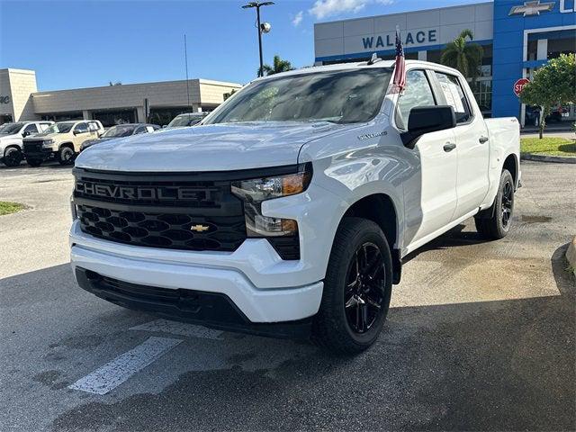 2025 Chevrolet Silverado 1500 4WD Crew Cab Short Bed Custom