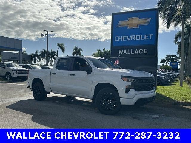 2025 Chevrolet Silverado 1500 4WD Crew Cab Short Bed Custom 2025 Chevrolet Silverado 1500 4WD Crew Cab Short Bed Custom