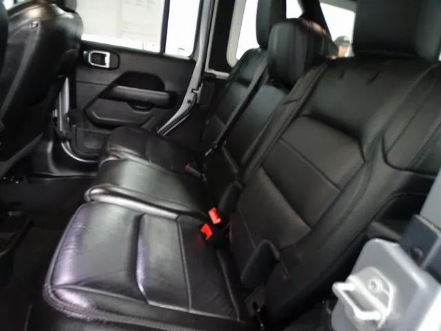 2021 Jeep Wrangler Unlimited Sahara Altitude 4x4