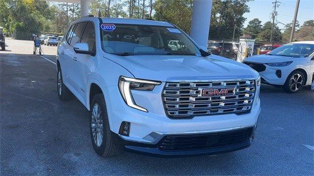 2025 GMC Acadia FWD Denali 2025 GMC Acadia FWD Denali