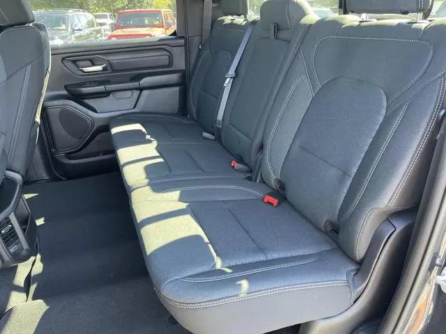 2026 Ram 1500 Tradesman Crew Cab 4x4 57 Box