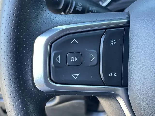 2026 Ram 1500 Tradesman Crew Cab 4x4 57 Box