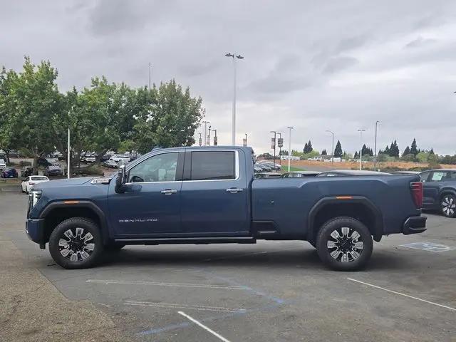 2026 GMC Sierra 3500HD Crew Cab, Long Bed, Denali Dual Rear Wheel, 4WD