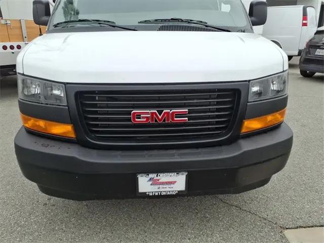 2025 Chevrolet Express Cargo Van RWD 2500 Regular Wheelbase WT