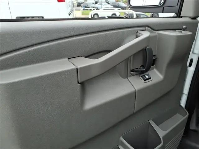 2025 Chevrolet Express Cargo Van RWD 2500 Regular Wheelbase WT