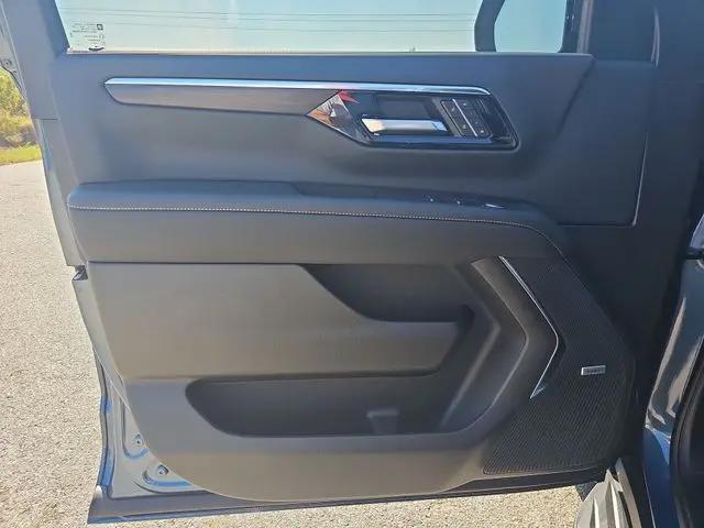 2026 Chevrolet Suburban Premier, 4WD