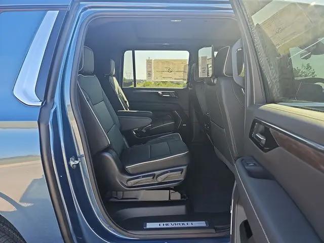 2026 Chevrolet Suburban Premier, 4WD