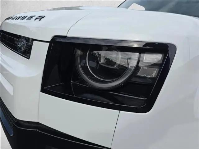2026 Land Rover Defender P300 S