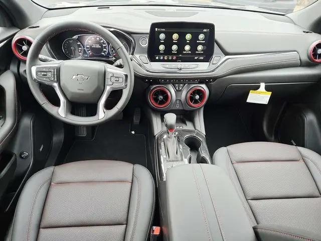 2025 Chevrolet Blazer AWD RS