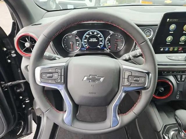 2025 Chevrolet Blazer AWD RS