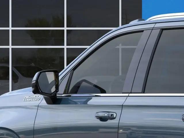 2026 Chevrolet Suburban High Country, RWD