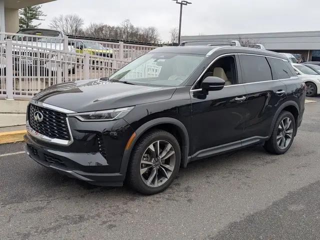 2022 INFINITI QX60 LUXE AWD