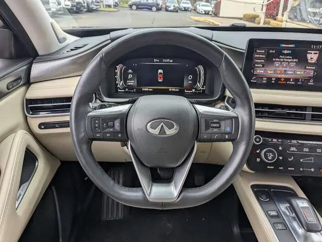 2022 INFINITI QX60 LUXE AWD