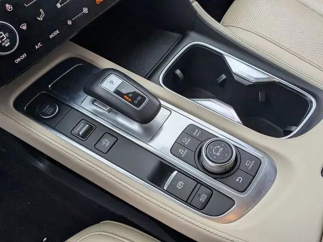 2022 INFINITI QX60 LUXE AWD
