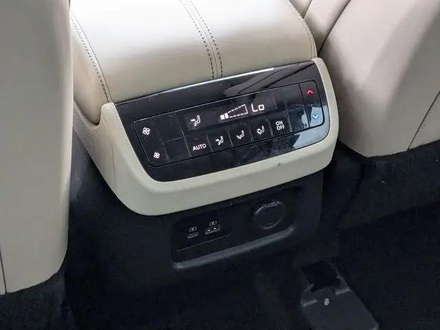 2022 INFINITI QX60 LUXE AWD