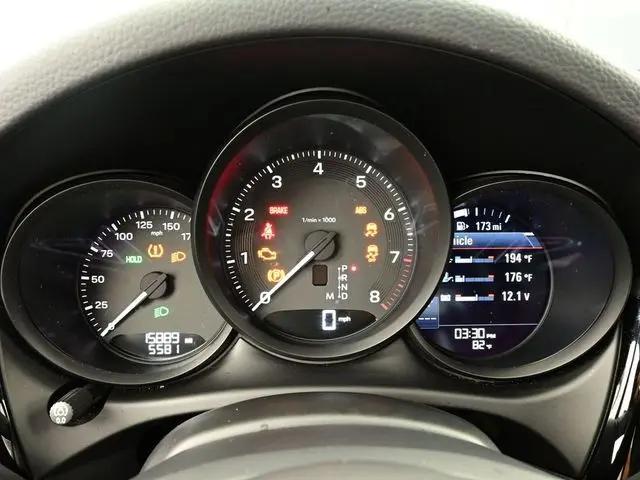 2024 Porsche Macan Macan
