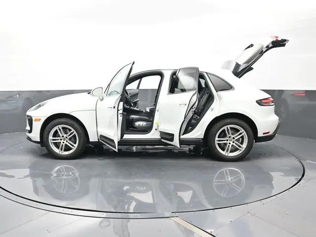 2024 Porsche Macan Macan