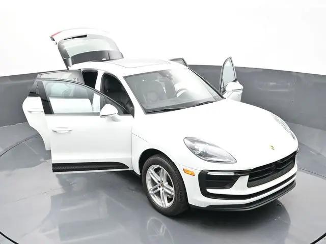 2024 Porsche Macan Macan
