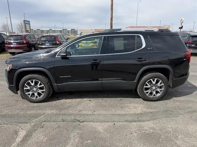 2023 GMC Acadia AWD SLT