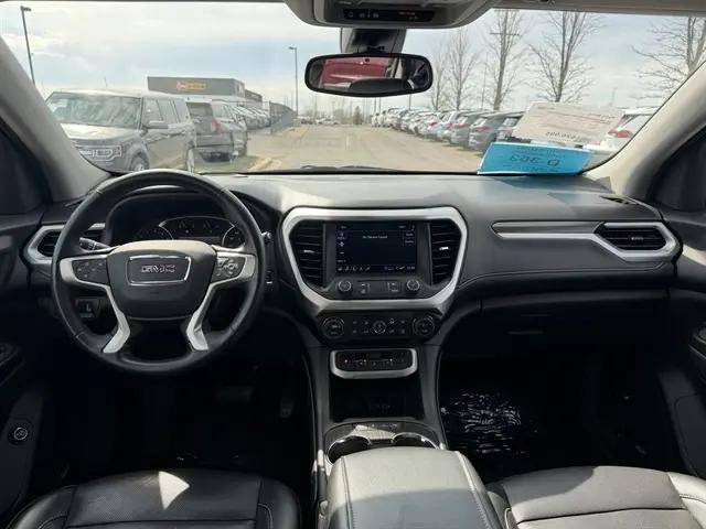2023 GMC Acadia AWD SLT
