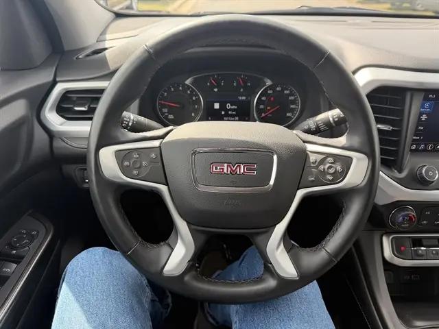 2023 GMC Acadia AWD SLT