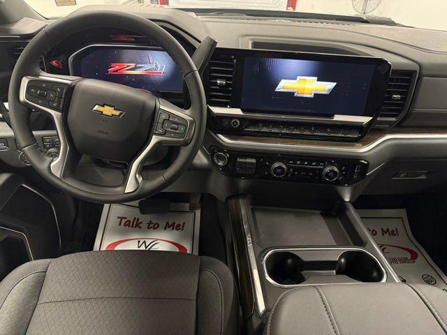 2026 Chevrolet Silverado 2500HD Crew Cab, Standard Bed, LT, 4WD