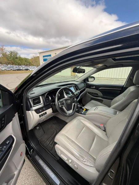 2014 Toyota Highlander Limited Platinum V6