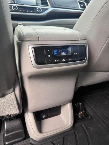 2014 Toyota Highlander Limited Platinum V6