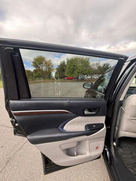2014 Toyota Highlander Limited Platinum V6